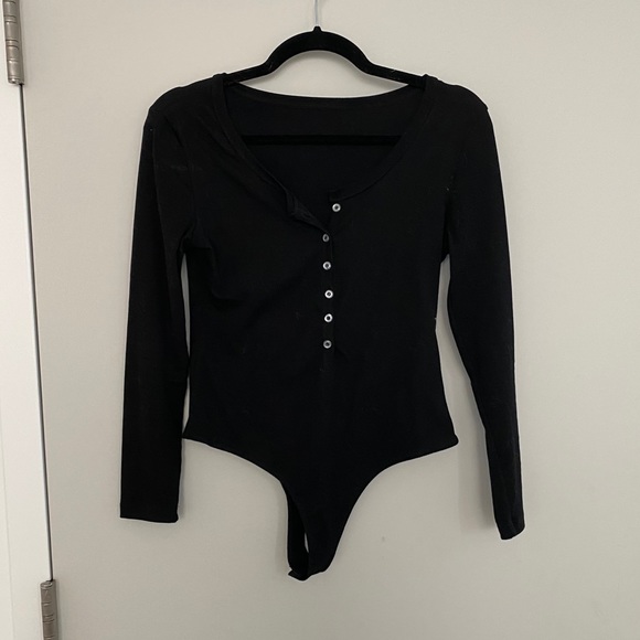 Tops - Black bodysuit m